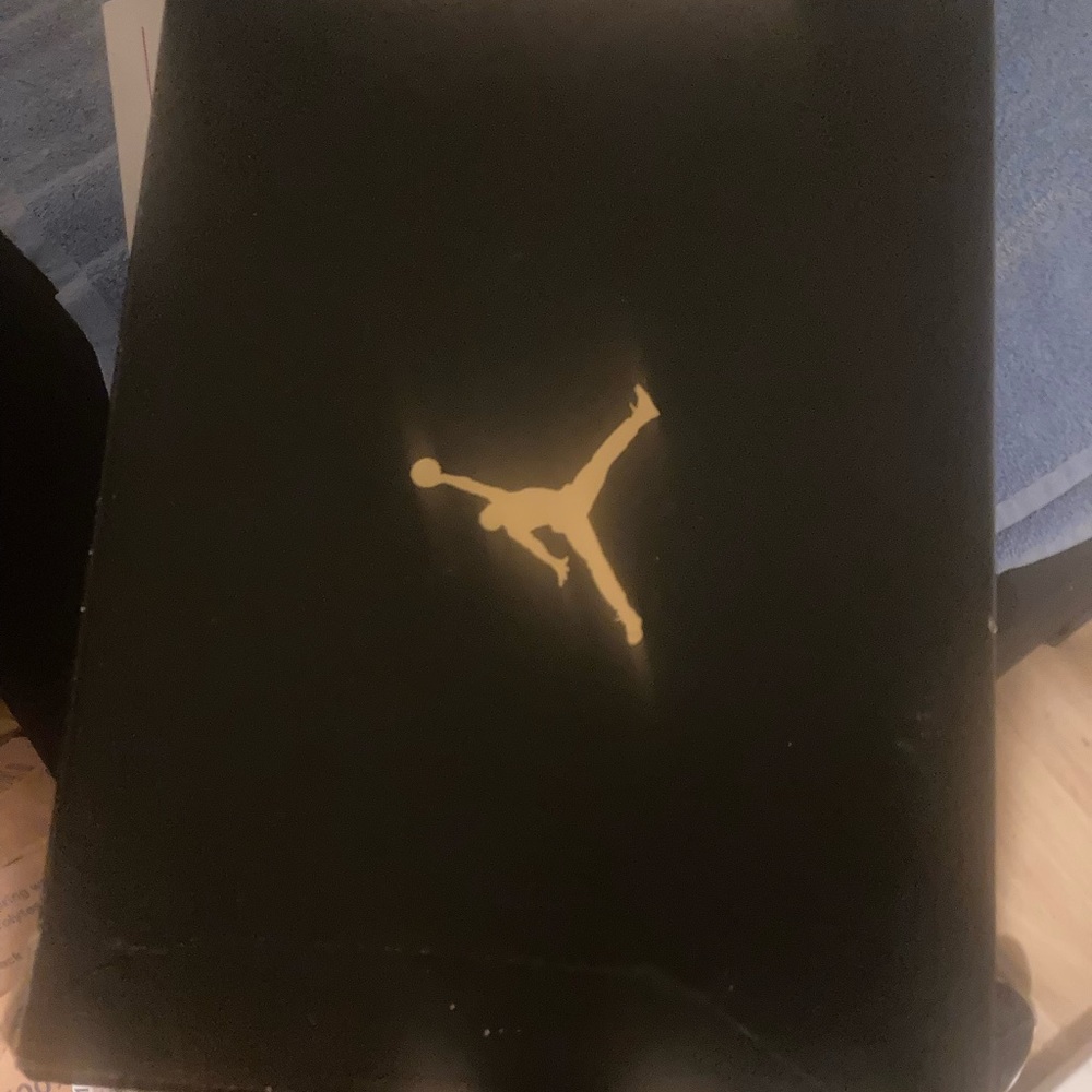 Little boy, Jordans Jumpman team, two